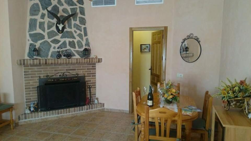 Casa Rural Puente Del Segura เอลเช เด ลาเซียร์รา ภายนอก รูปภาพ