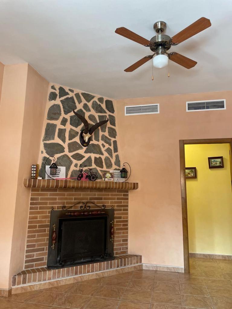 Casa Rural Puente Del Segura เอลเช เด ลาเซียร์รา ภายนอก รูปภาพ
